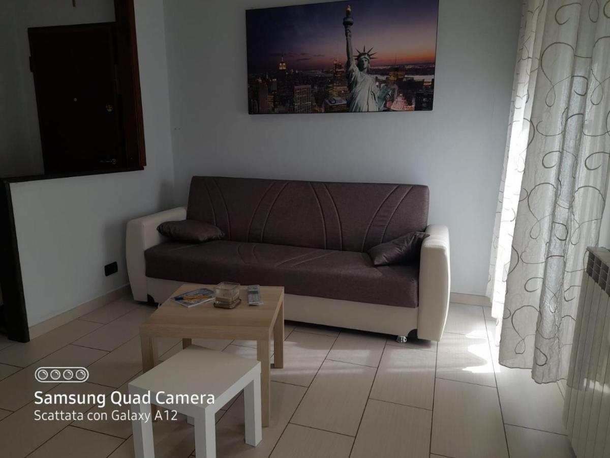 شقة La Casa Di Debby Parcheggio Wi-Fi , Aria Condizionata Gratuiti كابانّوري المظهر الخارجي الصورة