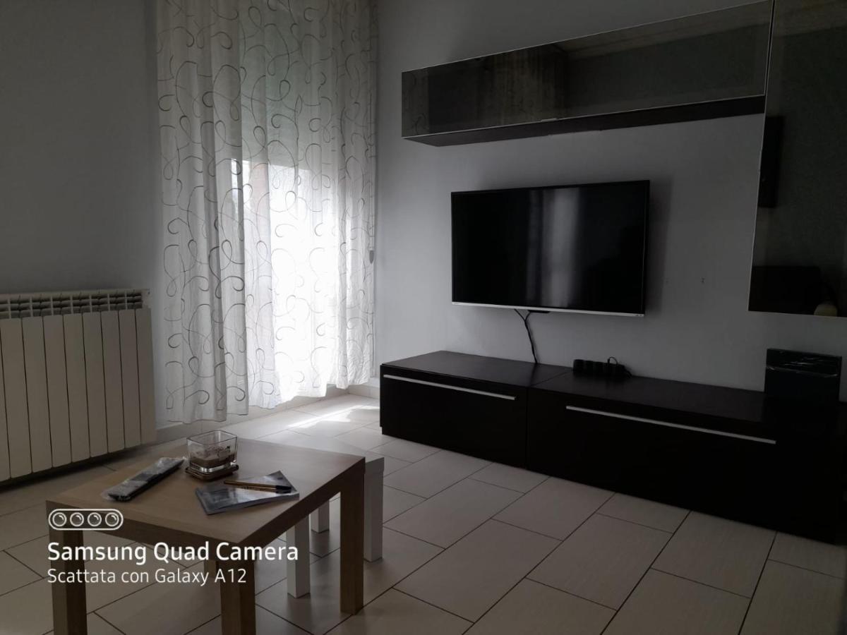 شقة La Casa Di Debby Parcheggio Wi-Fi , Aria Condizionata Gratuiti كابانّوري المظهر الخارجي الصورة